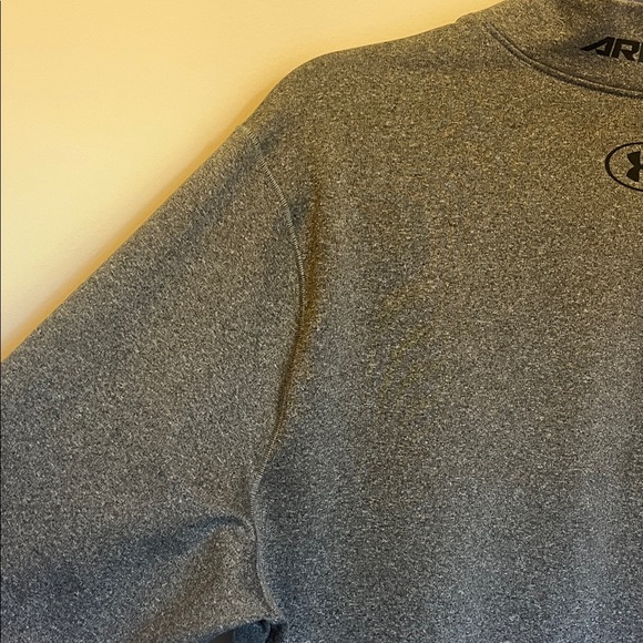 Under Armour Cold Gear Women's Gray Long Sleeve Tee - Picture 5 of 8